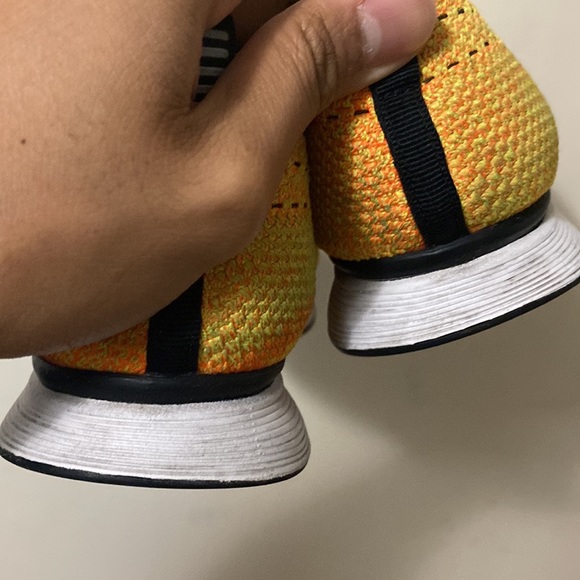 Mens Flyknit Racer 2 Cheetos Size 10 - Picture 7 of 7